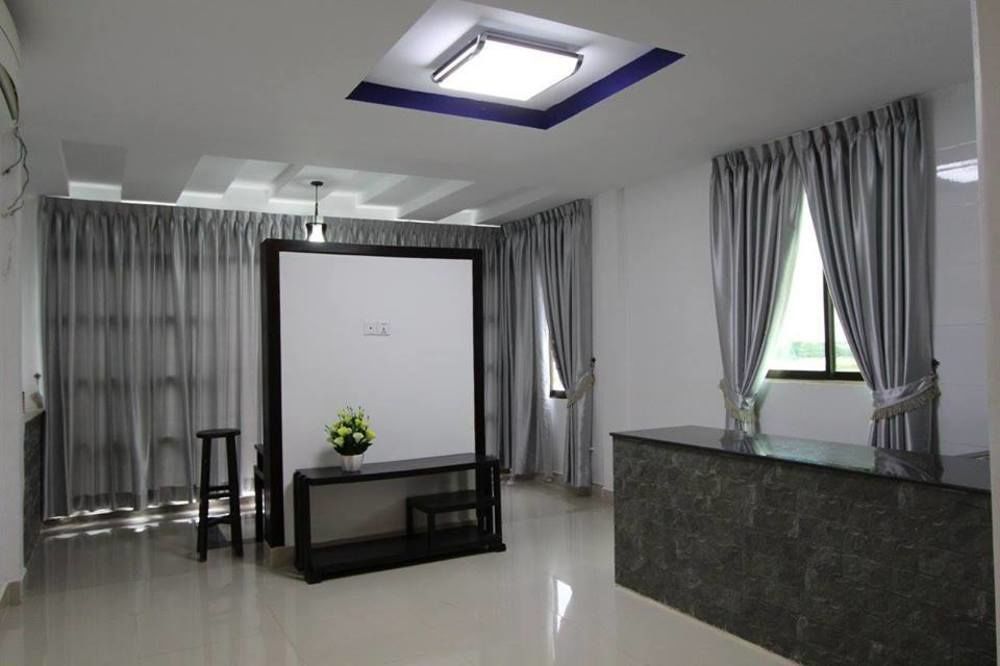 New Season Riverside Hotel Phnom Penh Dış mekan fotoğraf